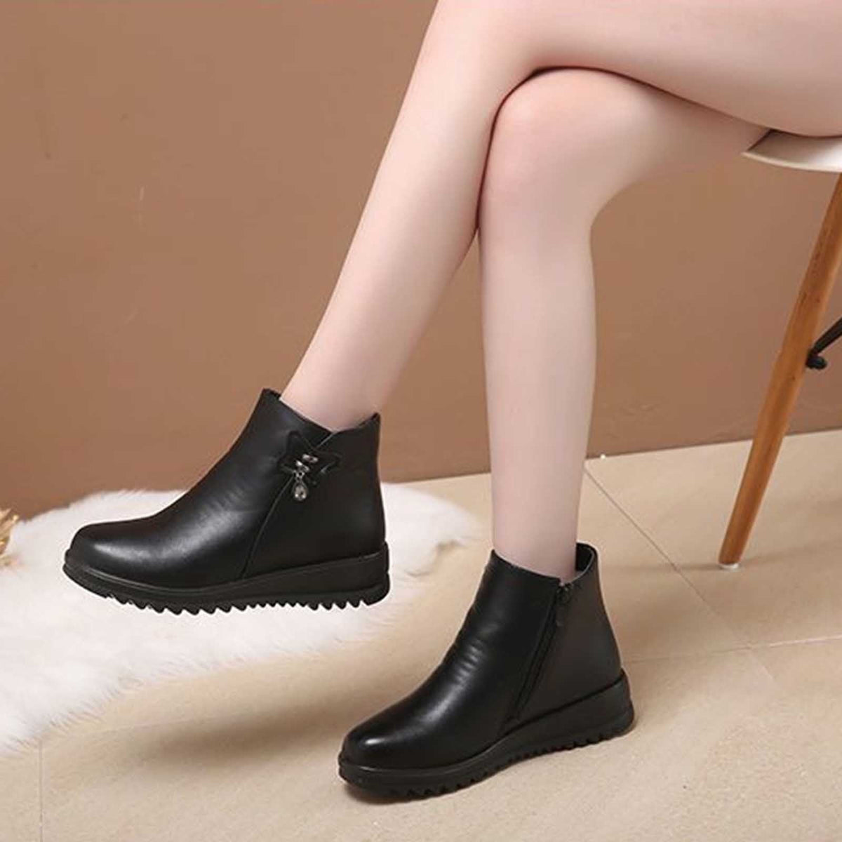 Women's Winter Boots Fuzzy Fleece Lined Ankle Booties Warm Plush Zipper Shoes Wedge Heel Comfortable Non-Slip Snow Boots Black 35