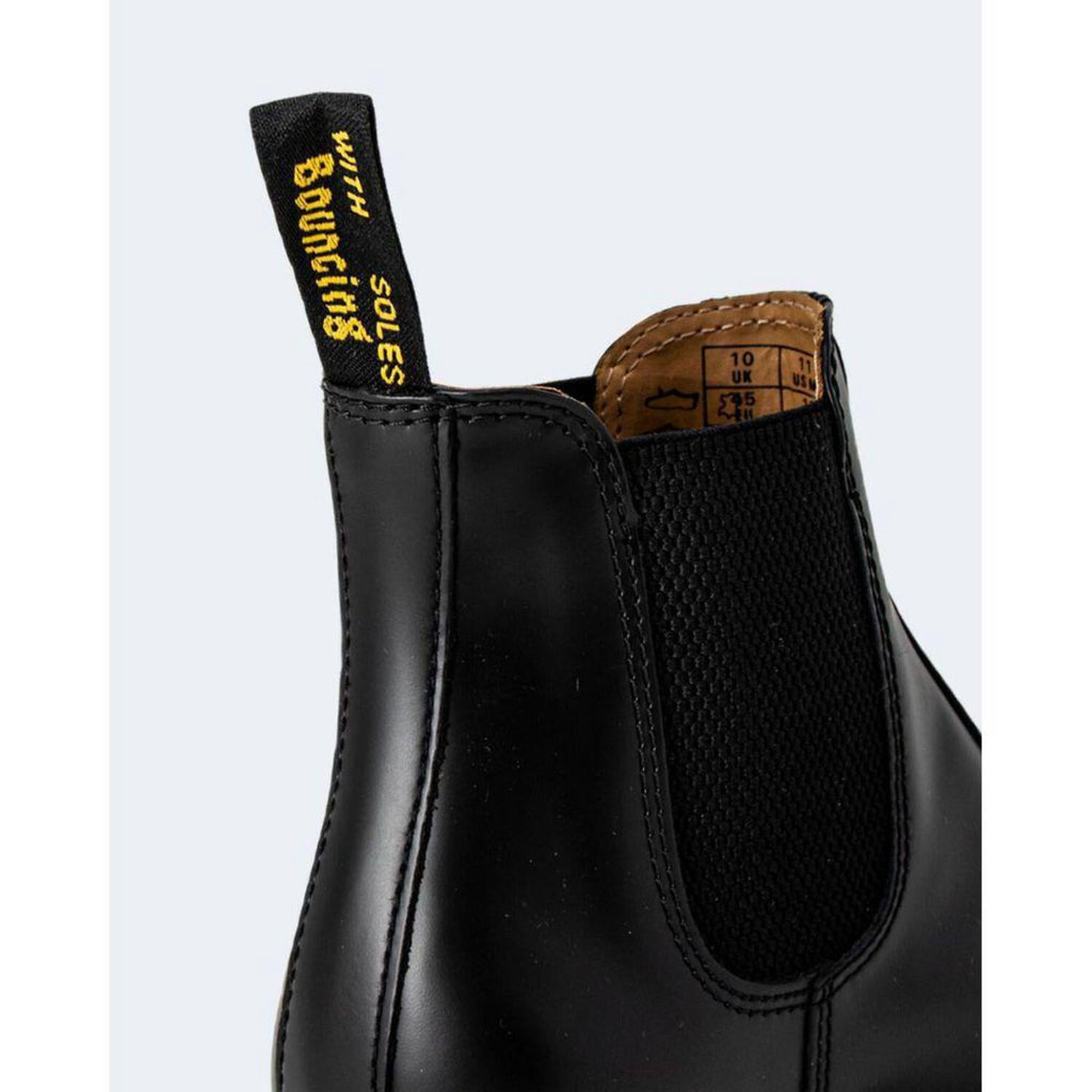 Dr Martens 2976 YS Women's Classic Leather Chelsea Boot In Black Size 8.5