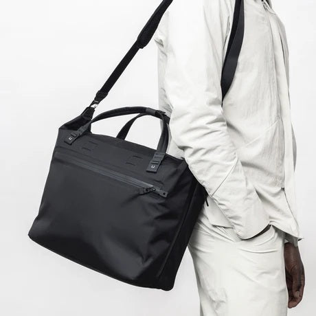Black Ember : WPT Shoulder Tote